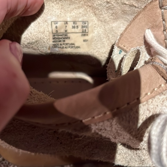 Men’s Clark’s original wallabies sweet chick, boots, size US seven - Picture 6 of 6